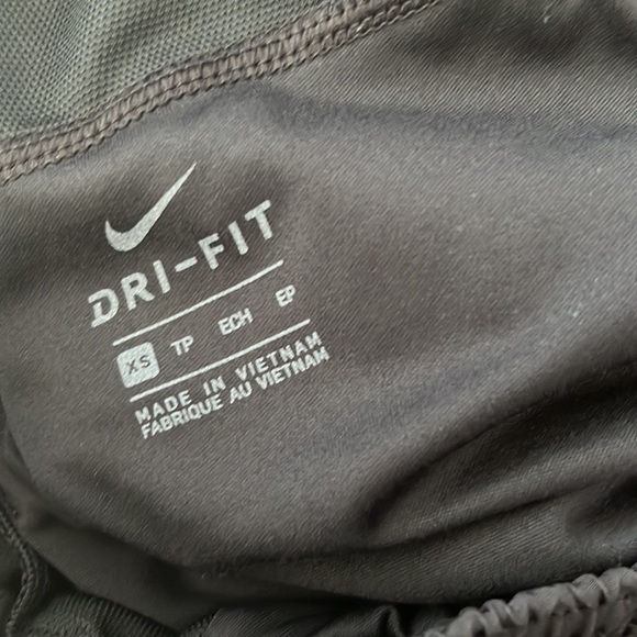 (8) Nike DRI-FIT dri fit Athletic Sport Shorts XS Bundle Workout Bottoms Running - Picture 3 of 3